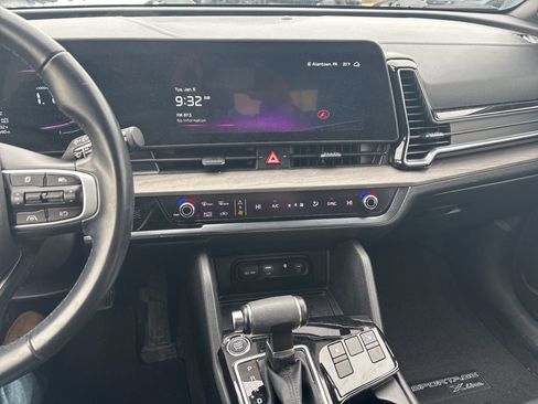 Certified 2023 Kia Sportage X-Line w/ X-Line Premium Package image 10