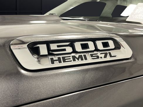 Used 2019 RAM 1500 Big Horn AWD/4WD image 40