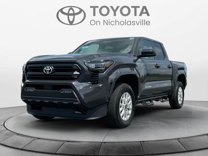 Used 2025 Toyota Tacoma SR5