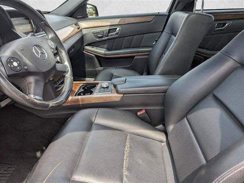 Used 2011 Mercedes-Benz E 350 BlueTEC Sedan image 24