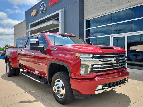 Used 2021 Chevrolet Silverado 3500 High Country AWD/4WD image 1