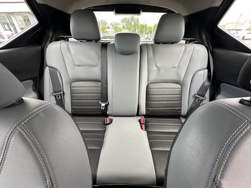 Used 2023 Nissan Kicks SR w/ SR Premium Package FWD image 26