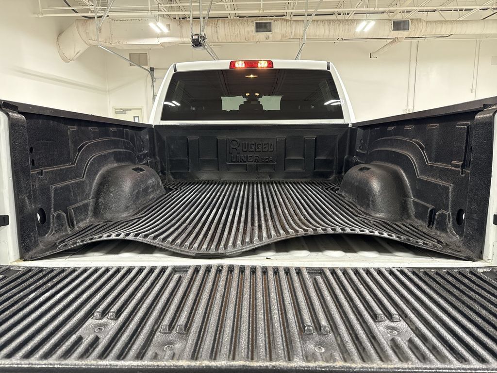 Used 2024 RAM 2500 Big Horn AWD/4WD image 23