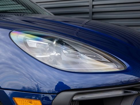 New 2026 Porsche Macan S image 42