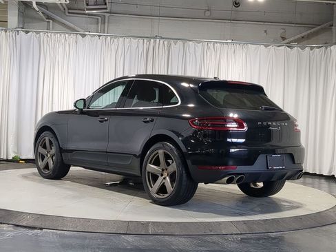 Used 2016 Porsche Macan S image 12