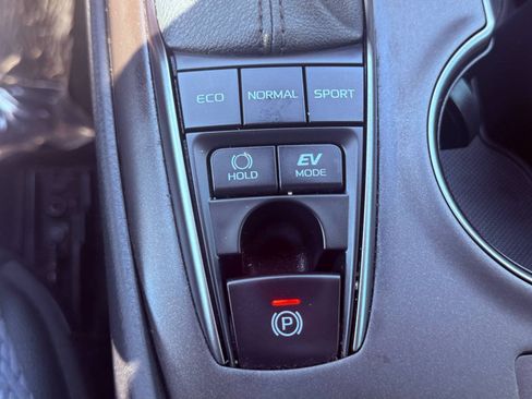 Used 2022 Toyota Camry XSE w/ Navigation Upgrade Package FWD image 26