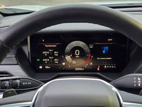 Certified 2025 GMC Acadia Elevation image 30