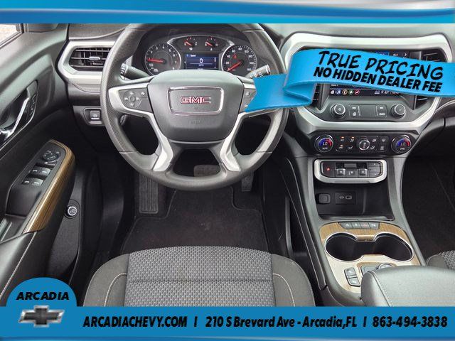 Used 2022 GMC Acadia SLE w/ Driver Convenience Package FWD image 9