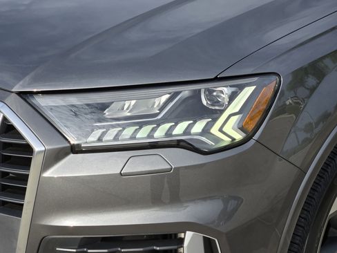 Used 2023 Audi Q7 3.0T Premium Plus image 36