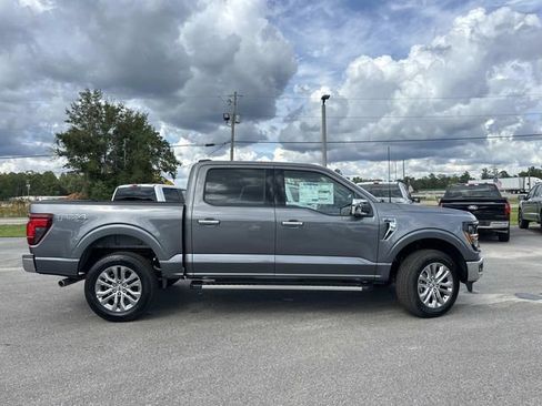 New 2025 Ford F150 XLT w/ Equipment Group 302A MID image 5