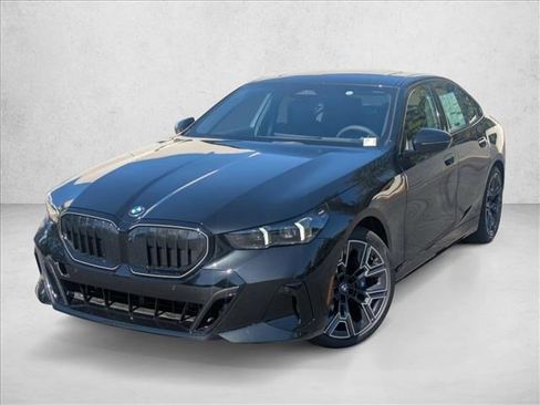 New 2026 BMW 530i xDrive image 1