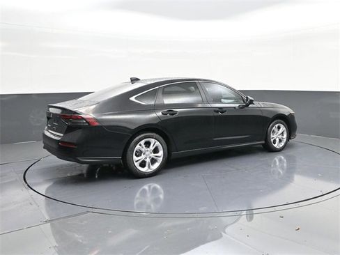 New 2026 Honda Accord LX image 5