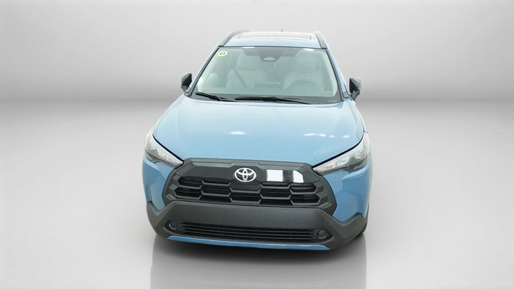 New 2026 Toyota Corolla Cross LE w/ Moonroof Package FWD image 16