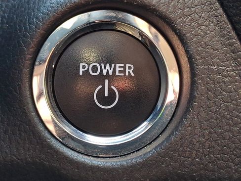 Used 2024 Toyota RAV4 XLE AWD/4WD image 27