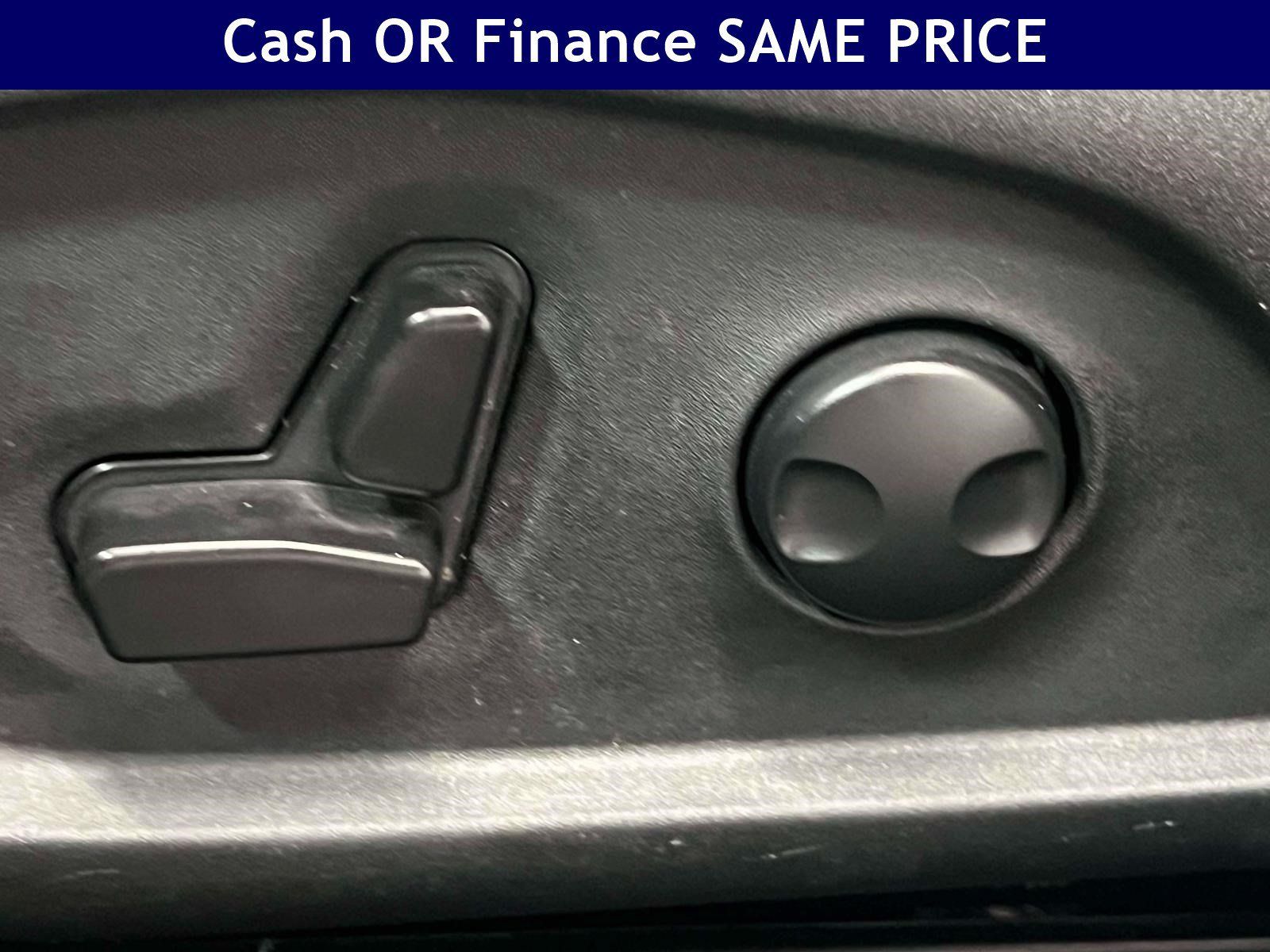Certified 2023 Jeep Compass Limited w/ Sun and Sound Group AWD/4WD image 19