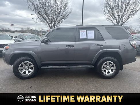 Used 2015 Toyota 4Runner Trail Premium image 5