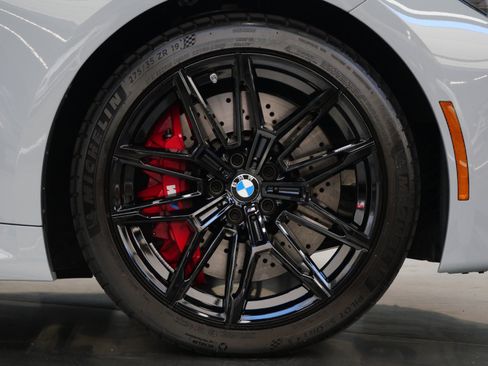 Used 2026 BMW M2 w/ Lighting Package RWD image 39