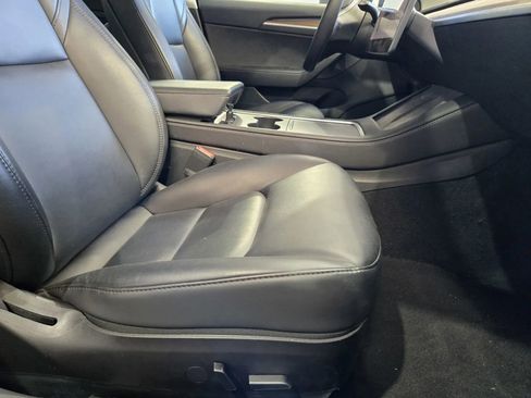 Used 2023 Tesla Model 3 Standard Range RWD image 7