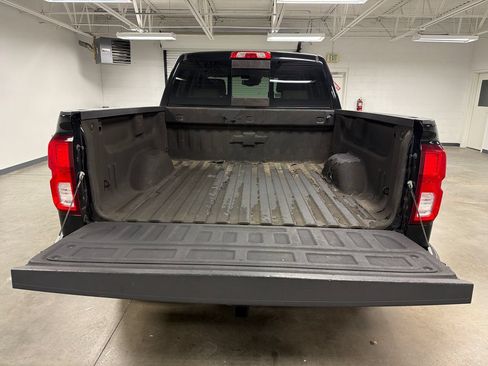 Used 2016 Chevrolet Silverado 1500 LTZ Z71 w/ LTZ Plus Package AWD/4WD image 20