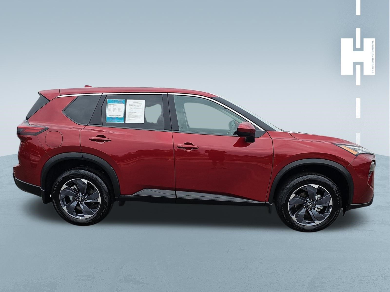 Used 2026 Nissan Rogue SV FWD image 3