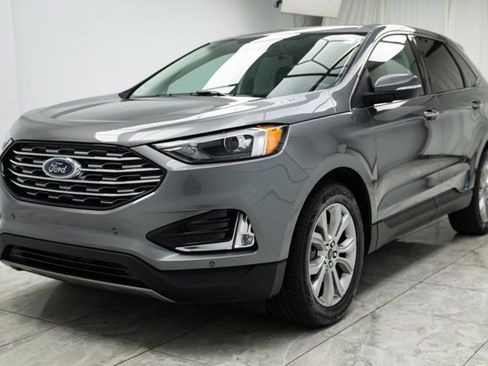 Used 2024 Ford Edge Titanium image 6