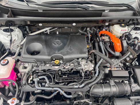 Used 2023 Toyota RAV4 Limited image 27