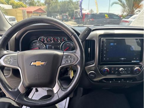 Used 2019 Chevrolet Silverado 1500 LT w/ LPO, Black Pack AWD/4WD image 12
