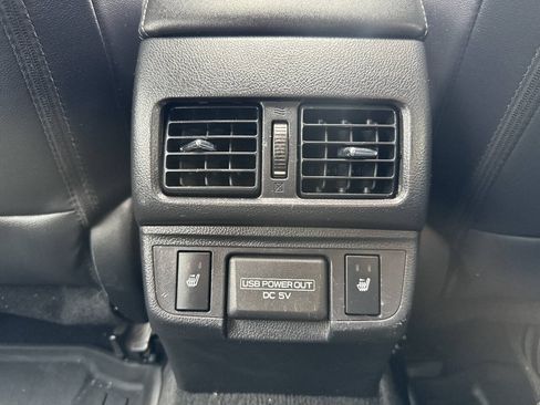 Used 2018 Subaru Outback 2.5i Limited w/ Popular Package #2 AWD/4WD image 23