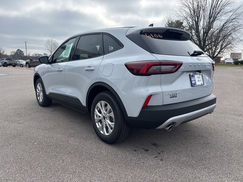New 2026 Ford Escape Active image 6
