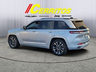 Used 2023 Jeep Grand Cherokee Overland w/ Advanced Protech Group III video 2