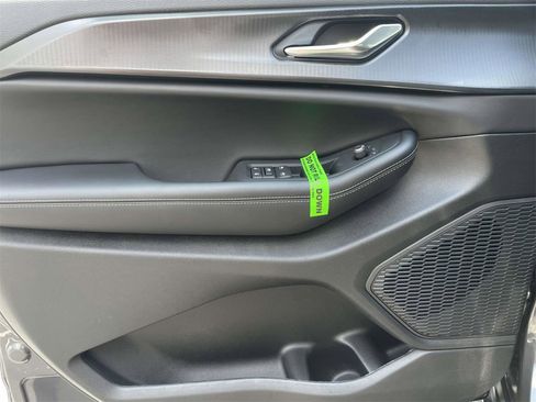 New 2025 Jeep Grand Cherokee L Laredo w/ Luxury Tech Group I image 24