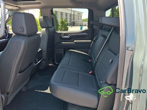 Certified 2026 Chevrolet Silverado 1500 LTZ AWD/4WD image 10