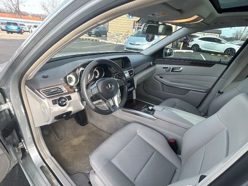Used 2014 Mercedes-Benz E 350 Sedan image 30