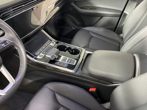 Used 2021 Audi Q7 3.0T Premium Plus w/ Premium Plus Package image 25