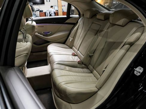 Used 2015 Mercedes-Benz S 550 Sedan image 40