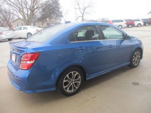 Used 2018 Chevrolet Sonic LT w/ Convenience Package image 15