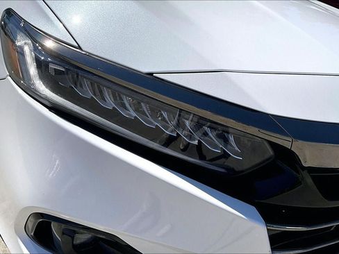 Used 2022 Honda Accord Sport image 28