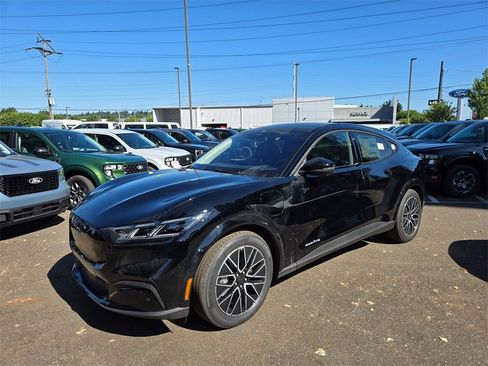 New 2025 Ford Mustang Mach-E Premium image 1