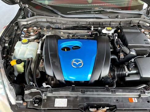 Used 2013 MAZDA MAZDA3 i Touring FWD image 15