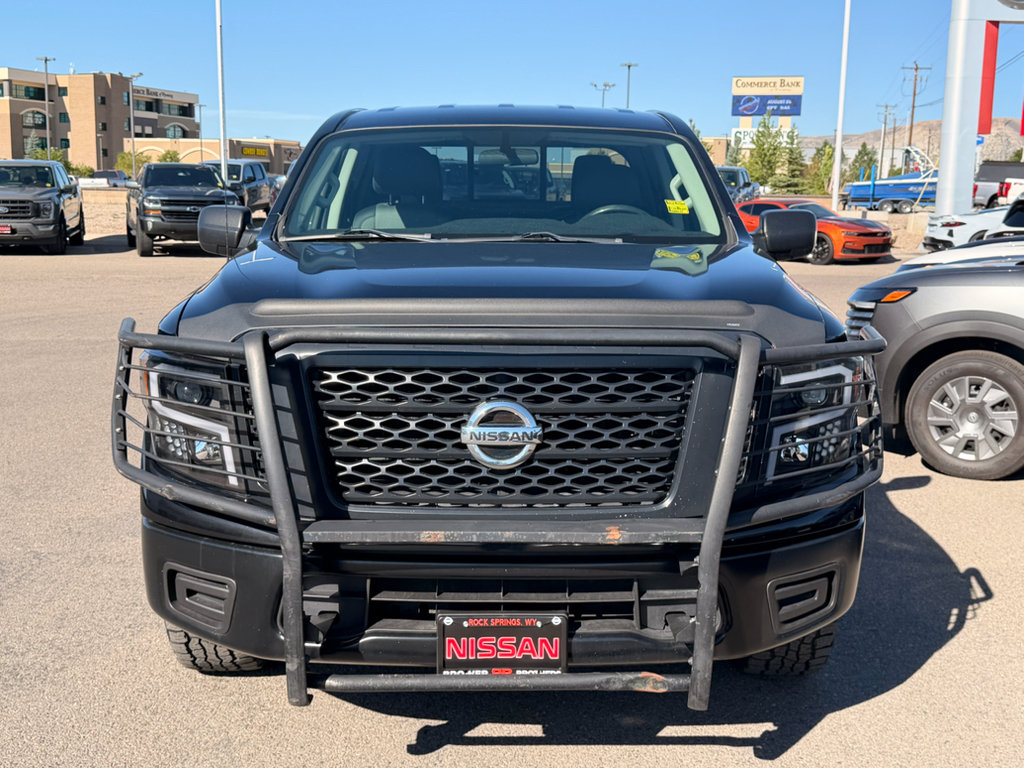 Used 2018 Nissan Titan S w/ S Utility Package AWD/4WD image 8