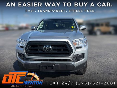 Used 2023 Toyota Tacoma SR AWD/4WD image 7