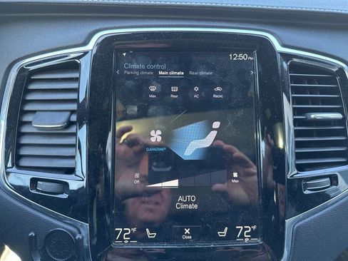 Used 2020 Volvo XC90 T6 R-Design w/ Protection Package Premier image 28