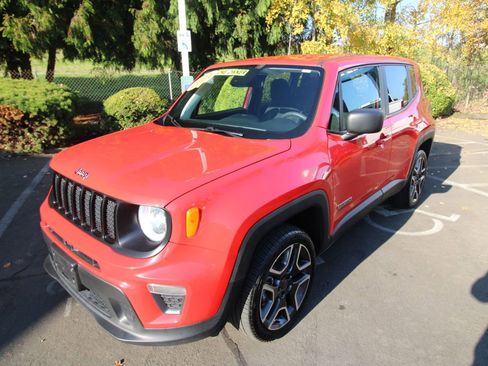 Used 2021 Jeep Renegade Sport image 32