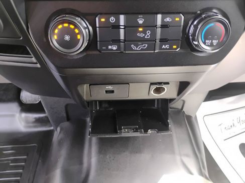 Used 2020 Ford F150 XL w/ Equipment Group 101A Mid RWD image 26