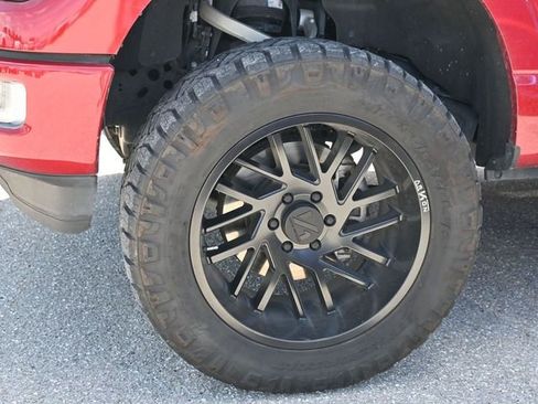 Used 2024 Ford F150 Lariat image 6
