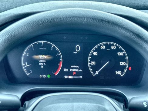 Used 2024 Honda HR-V LX image 16