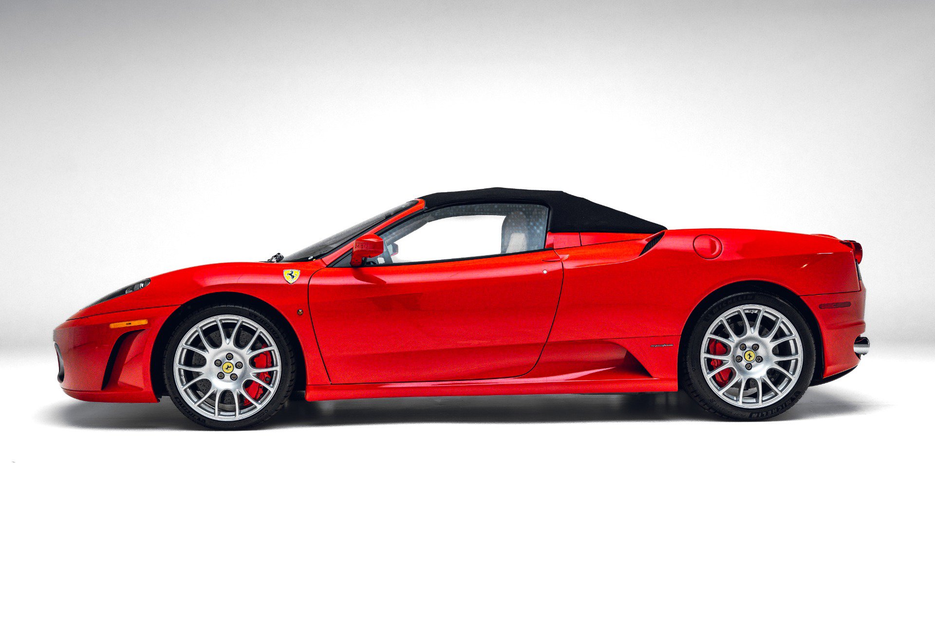 Used 2009 Ferrari F430 Spider RWD image 3