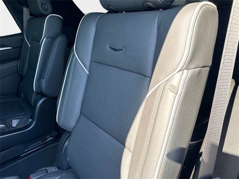 Used 2025 Cadillac Escalade Premium Luxury w/ Touring Package image 13