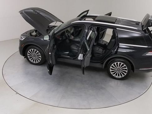 Used 2024 Lincoln Aviator Reserve AWD/4WD image 56