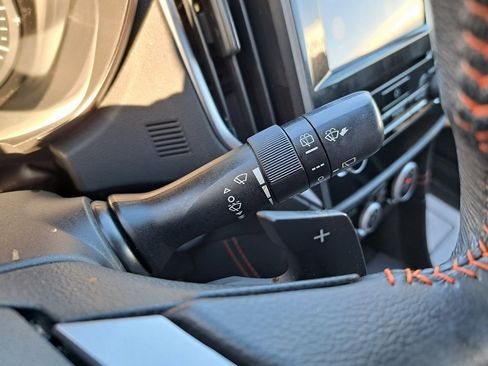 Used 2021 Subaru Crosstrek 2.0i Premium w/ Moonroof Package image 11